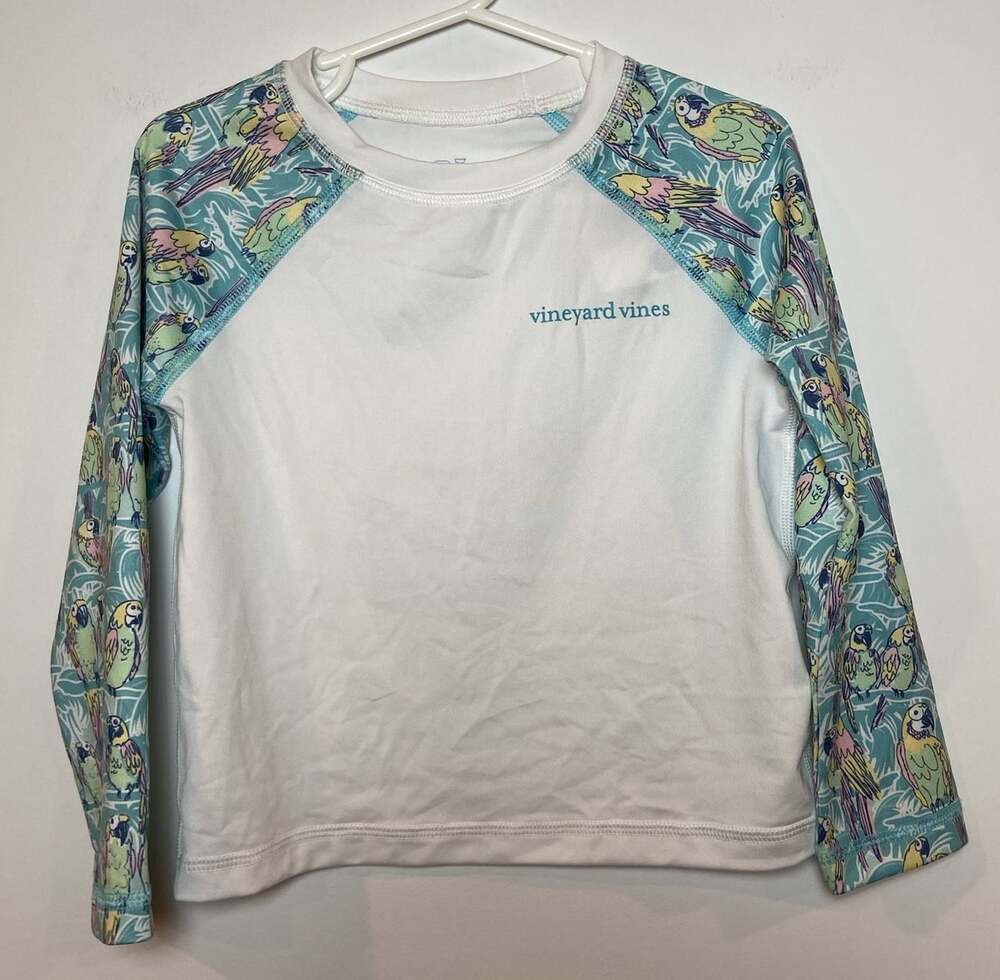 NWT Girls Vineyard Vines Rash Guard Long Sleeve Green Pink Parrots 2T New